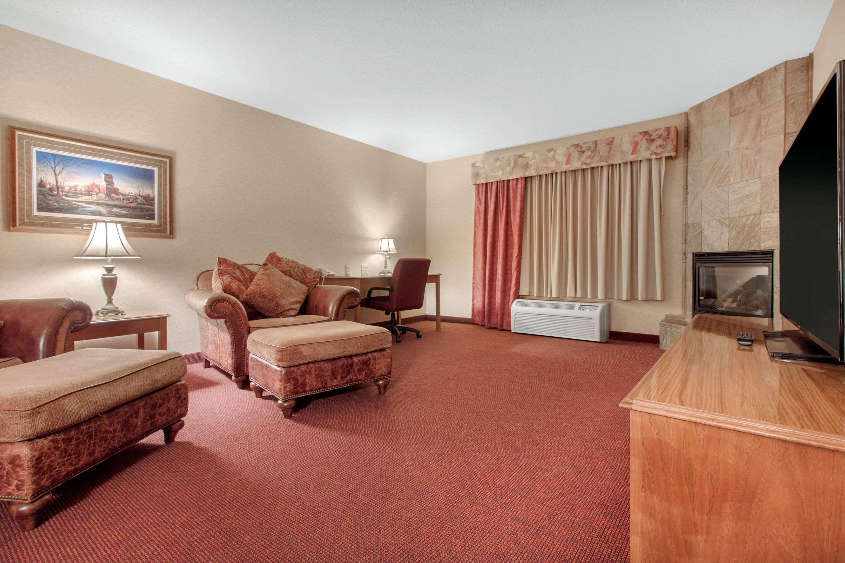 Norfolk Lodge & Suites, Ascend Hotel Collection Ngoại thất bức ảnh